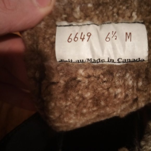 Leather boots size 6.5 made in Canada - Picture 5 of 5
